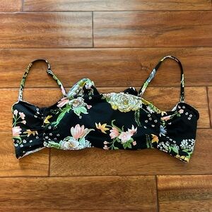 NWOT Black MAGII Swimsuit bikini top Size Medium Reversible